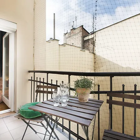 Antique Old Town Apartamento *